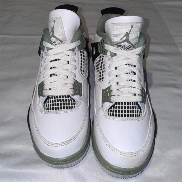 Air Jordan 4 Retro Seafoam AQ9129-103 US Women Size 7.5 US Mens 6 - Picture 2 of 7